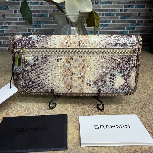 NWT Brahmin Ady Multi Eirwen snake wallet - Picture 2 of 3